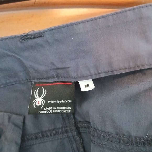 Men's Spyder Shorts, size Med. - Picture 5 of 6